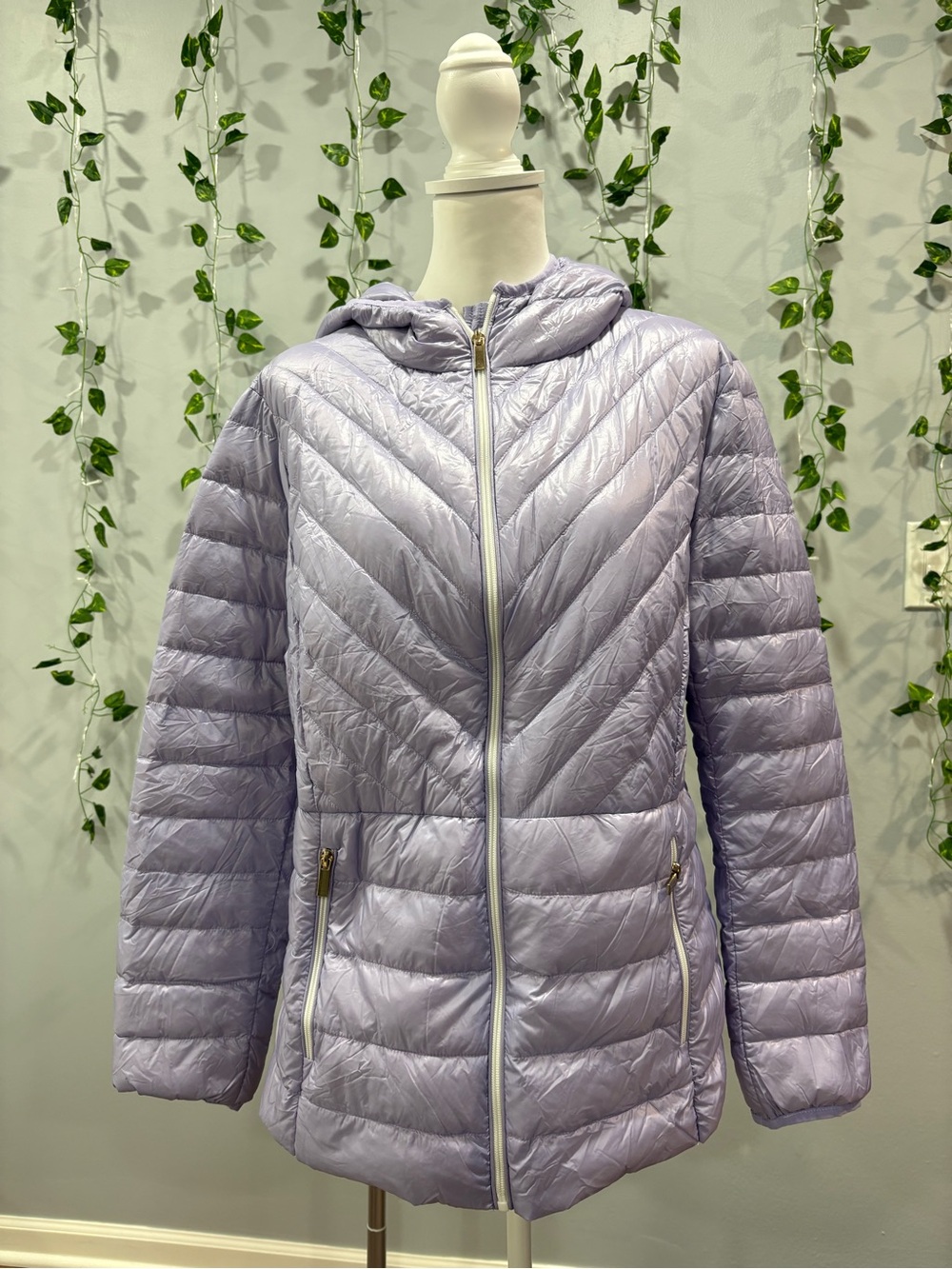 Light Purple Quilted Hooded Puffer Jacket
